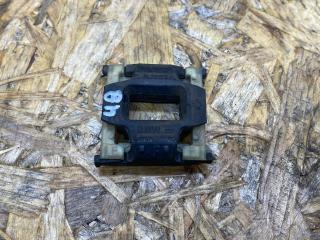 кронштейн радиатора BMW X1 F48 2016, 2.0 л., дизель, АКПП, белый, внедорожник 5 дв., передний привод, правый руль, 8617879