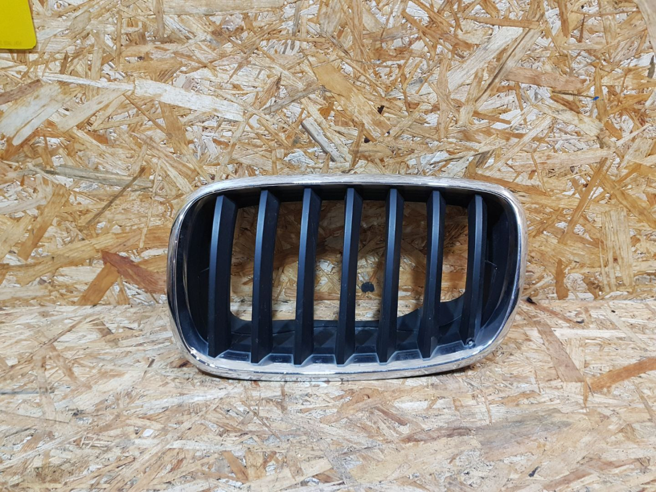 решетка радиатора BMW X5 E70 2007, 3.0 л., дизель, АКПП, внедорожник 5 дв., полный привод, правый руль, 7171395, 5113O7171395 - фото №1