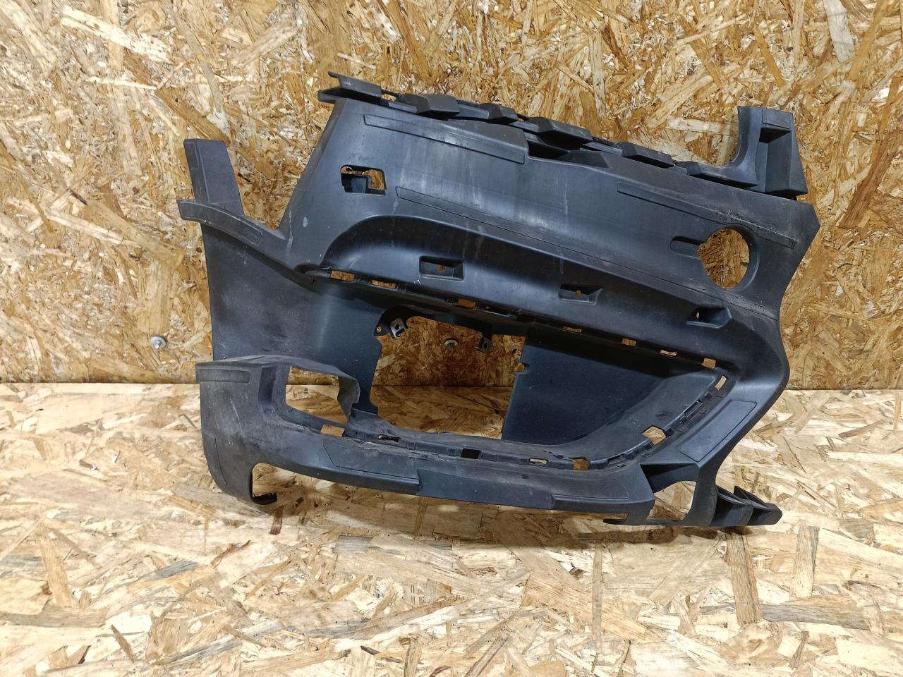 рамка фары противотуманной левой BMW 2 серия Active Tourer F45 2015, дизель, АКПП, серый, минивэн, передний привод, 7301548, 7376982, 51117376982 - фото №1