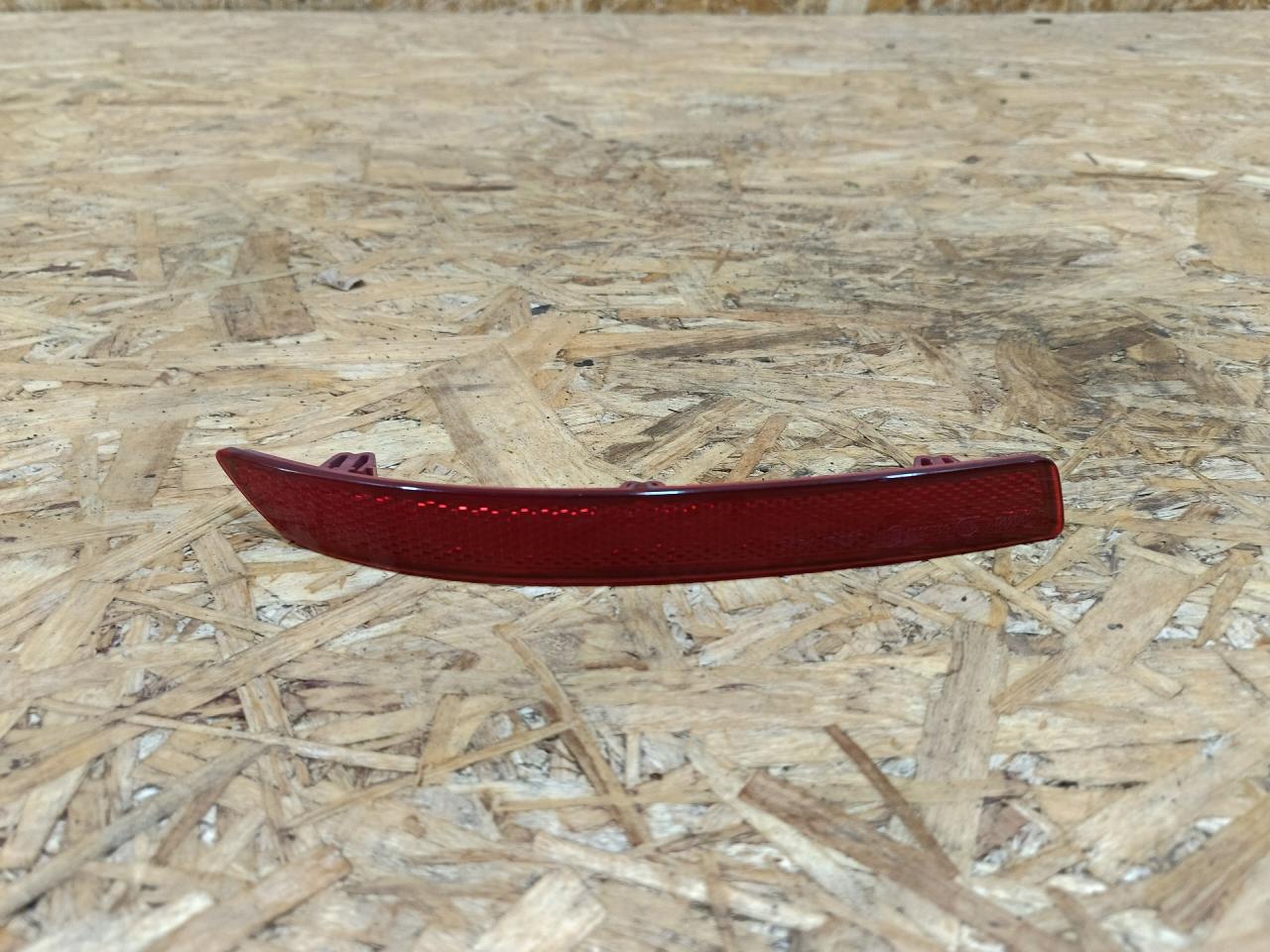 катафот лев. BMW 5 серия G30/G31 G31 2020, 3.0 л., дизель, АКПП, универсал, полный привод, правый руль, 7388951, 63147388951 - фото №1