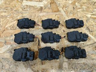 моторчик заслонки печки BMW 5 серия G30/G31 G30 2018, 3.0 л., дизель, АКПП, серый, седан, полный привод, правый руль, 412650920