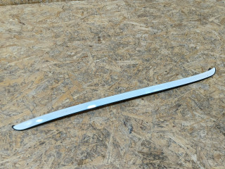 молдинг лобового стекла BMW X6 E71 [рестайлинг] 2012, 3.0 л., дизель, АКПП, белый, внедорожник 5 дв., полный привод, правый руль