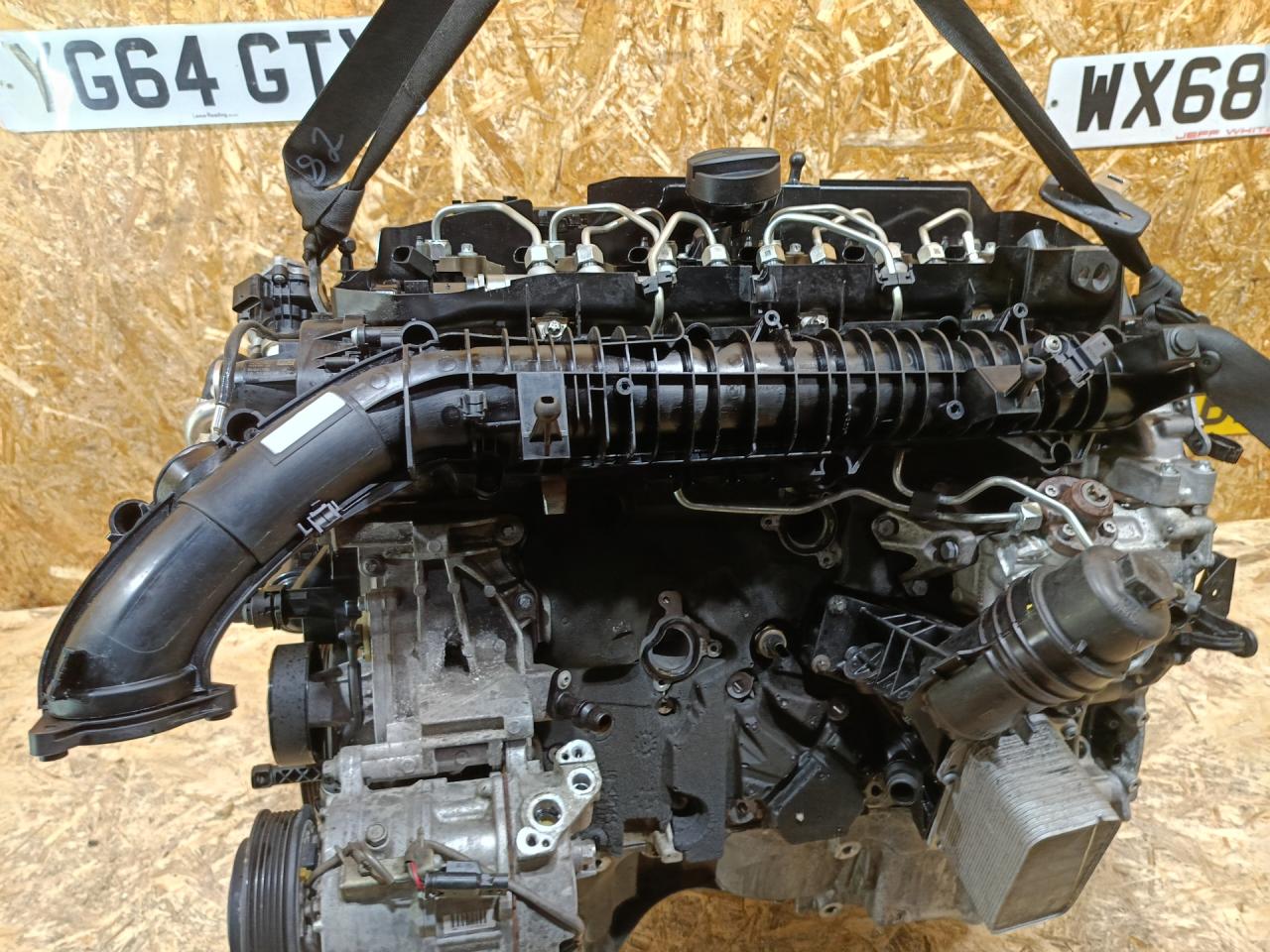 коллектор впускной BMW 5 серия G30/G31 G31 2020, 3.0 л., дизель, АКПП, универсал, полный привод, правый руль, 11618477029, 8477029, 11618477030, 8477030 - фото №1