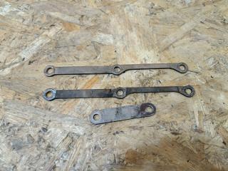 кронштейн (крепление) BMW X5 E70 [рестайлинг] E70 2010, 4.0 л., дизель, АКПП, синий, внедорожник 5 дв., полный привод, правый руль, 11628572121, 8572121, 11628508282, 8508282, 11627798106, 7798106, 11627798105, 7798105