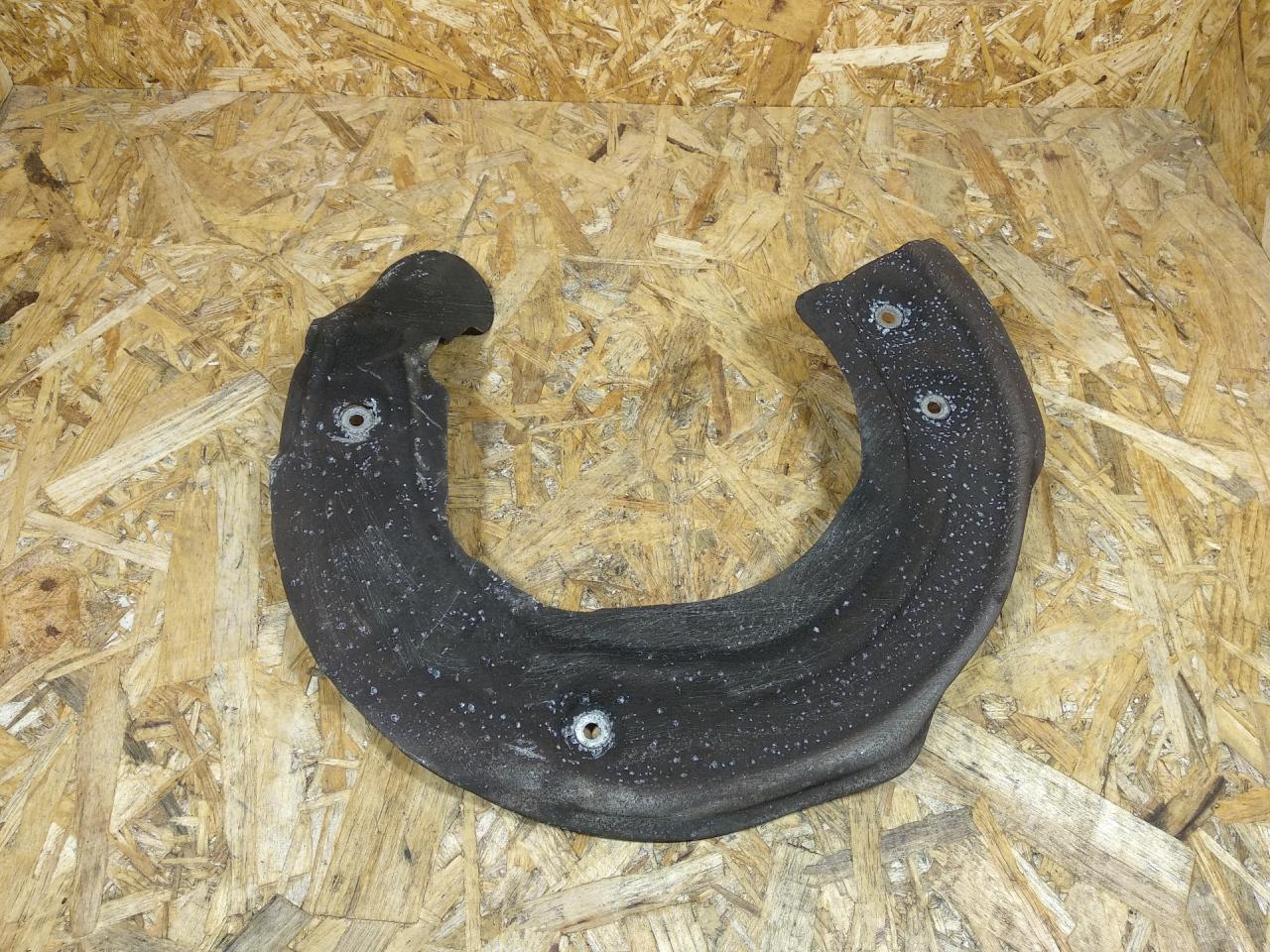 защитный кожух тормозного механизма BMW 5 серия G30/G31 G30 2017, 3.0 л., дизель, АКПП, синий, седан, полный привод, правый руль, 34106861798, 6861798 - фото №1