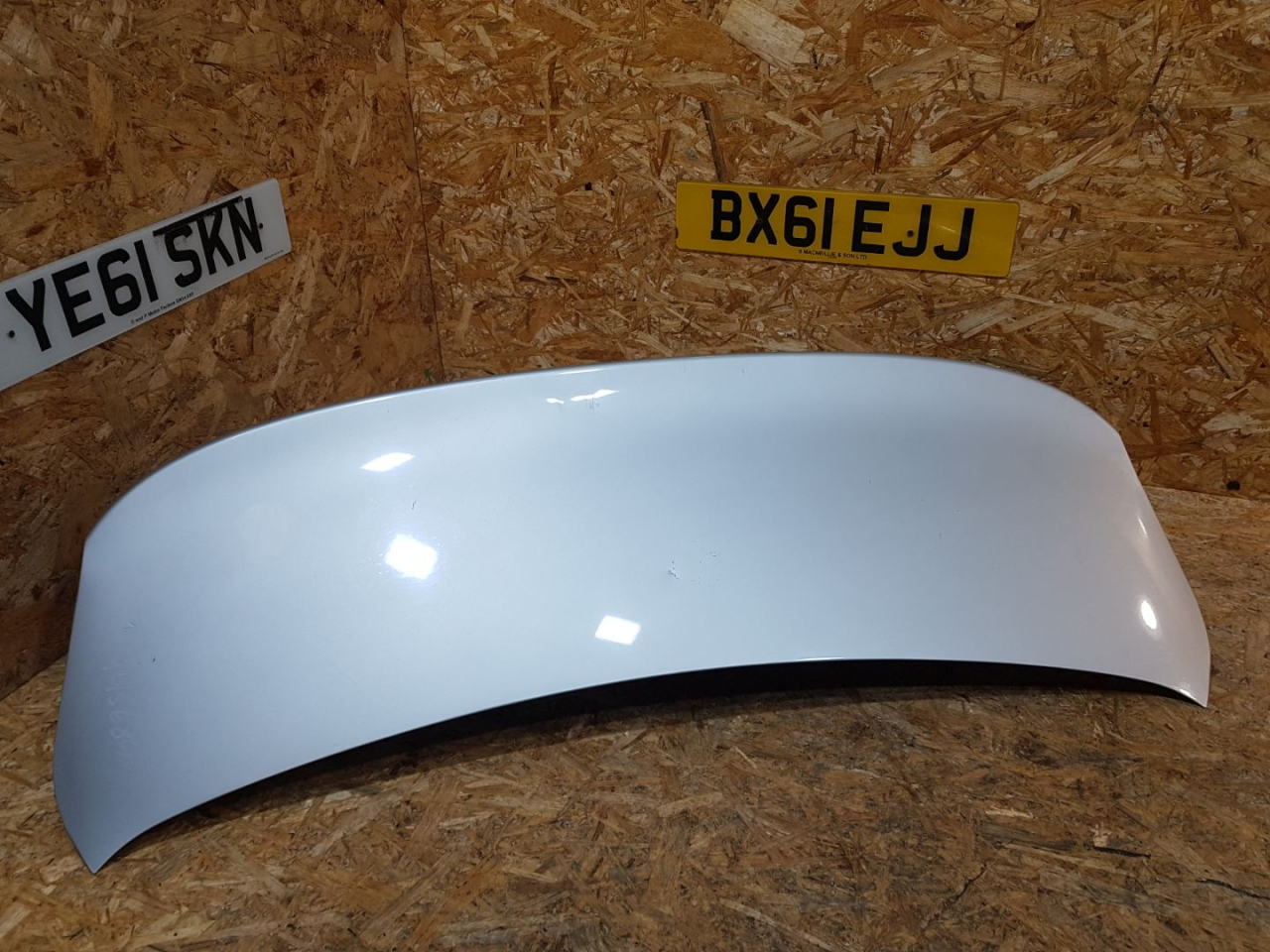 крышка багажника (дверь 3-5) BMW 3 серия F30/F31/F34 F30 2014, 2.0 л., дизель, МКПП, седан, полный привод, правый руль, 41007288757, 7288757 - фото №1