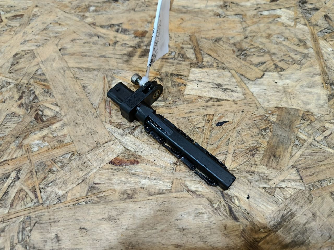 датчик коленвала BMW 3 GT F34 2014, 2.0 л., дизель, МКПП, лифтбэк, задний привод, правый руль, 7805188, 13627805188 - фото №1