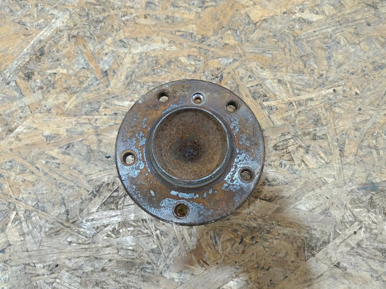 ступица передняя BMW 3 серия E90/E91/E92/E93 E92 2007, 3.0 л., дизель, АКПП, купе, задний привод, правый руль, 6765154 - фото №1