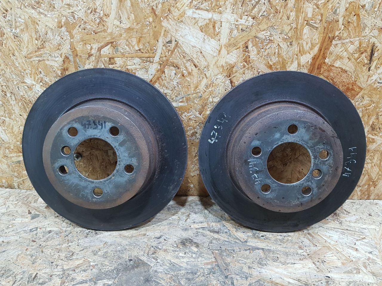 диск тормозной задний BMW X5 E70 2007, 3.0 л., дизель, АКПП, внедорожник 5 дв., полный привод, правый руль, 34216868940, 6868940 - фото №1