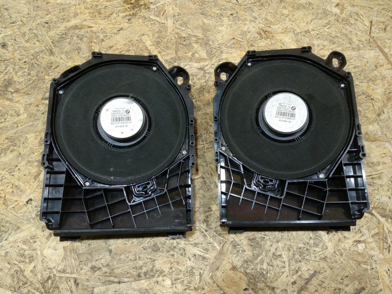 сабвуфер BMW 3 серия E90/E91/E92/E93 E92 2007, 3.0 л., дизель, АКПП, купе, задний привод, правый руль, 9204786, 9204785, 9143986, 6945417, 6945418, 65136945417, 65139204785, 65139192461, 9192461, 65136954871, 6954871, 65136945418, 65139204786, 65139192462, 9192462, 65139143986, 65136925330, 6925330 - фото №1