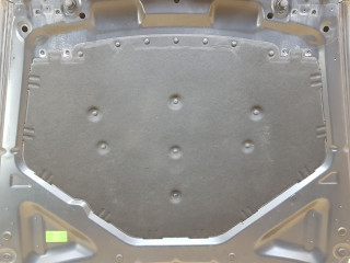 шумоизоляция капота BMW X5 E70 2007, 4.8 л., бензин, АКПП, серебро, внедорожник 5 дв., полный привод, правый руль, 51487158420, 7158420