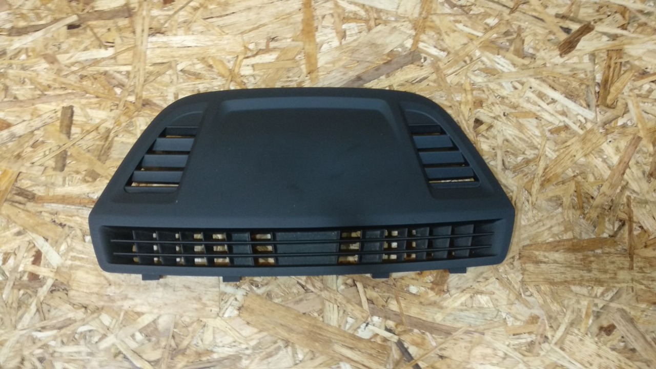 воздуховод печки BMW X1 F48 2016, 2.0 л., дизель, АКПП, белый, внедорожник 5 дв., передний привод, правый руль, 51457936789, 7936789, 51459292139, 9292139 - фото №1