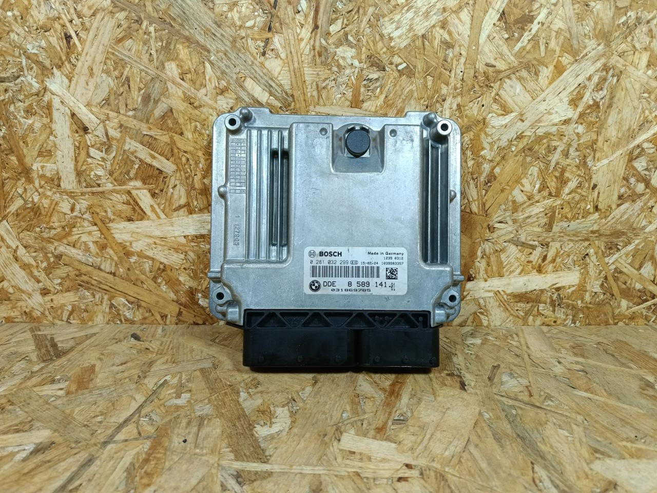 блок управления двигателем BMW 2 серия Active Tourer F45 2015, дизель, АКПП, серый, минивэн, передний привод, 8589141 - фото №1