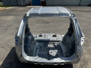 задняя часть кузова (тазик) Nissan Rogue T33 2023, 1.5 л., бензин, вариатор, серебристый, внедорожник 5 дв., полный привод
