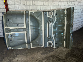 ниша запасного колеса Chevrolet Trax 1 поколение [рестайлинг] 2023, 1.2 л., бензин, синий, внедорожник 5 дв., передний привод