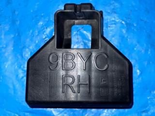 Крепление бампера заднего Chevrolet TrailBlazer 3 поколение 2020, 1.3 л., бензин, вариатор, черный, внедорожник 5 дв., передний привод, 42747855