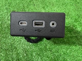 разъем AUX / USB Chevrolet Equinox 3 поколение [рестайлинг] 2022, 1.5 л., бензин, АКПП, серебристый, внедорожник 5 дв., передний привод, 13529865