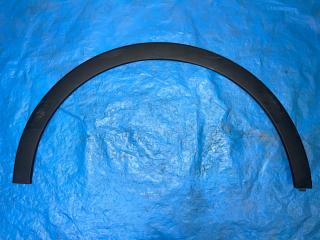 молдинг крыла Chevrolet Bolt 1 поколение (2016 - 2021), синий, 95429795