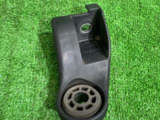 кронштейн радиатора Chevrolet Equinox 3 поколение [рестайлинг] 2022, 1.5 л., бензин, АКПП, серебристый, внедорожник 5 дв., передний привод, 84981711