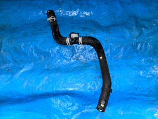 патрубок радиатора Chevrolet TrailBlazer 3 поколение 2020, 1.3 л., бензин, вариатор, черный, внедорожник 5 дв., передний привод, 42747415