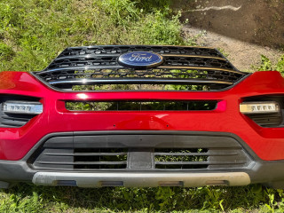 бампер передний Ford Explorer 6 поколение U625 2021, 2.3 л., бензин, АКПП, красный, внедорожник 5 дв., полный привод