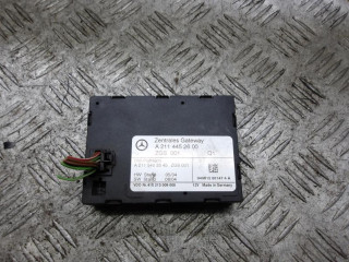 блок комфорта Mercedes-Benz E-Класс W211/S211 2005, 4.0 л., дизель, АКПП, седан, A2114452600