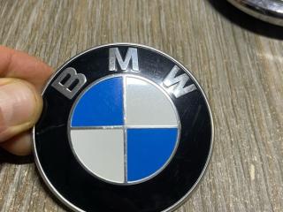 эмблема BMW 3 серия F30/F31/F34 2013, 8219237
