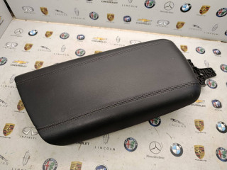 подлокотник Alfa Romeo Stelvio 1 поколение 2018, 2.0 л., бензин, АКПП