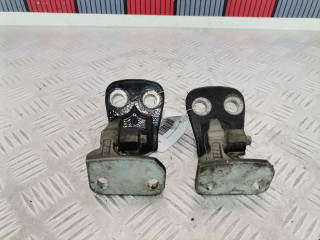 петля двери Land Rover Range Rover Sport 1 поколение 2008, 2.7 л., АКПП, внедорожник 5 дв.