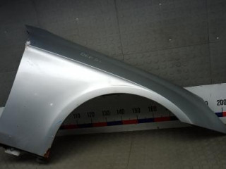 крыло переднее правое Mercedes-Benz CLS-Класс C219 2007, 3.0 л., дизель, седан