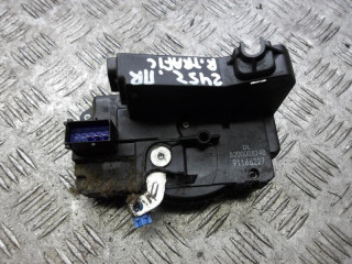 замок двери передней правой Renault Trafic 2 поколение 2004, 1.9 л., дизель, МКПП, микроавтобус, 8200008248