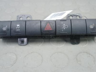 кнопка аварийной сигнализации Dodge Journey 1 поколение 2010, 2.0 л., дизель, МКПП, внедорожник 5 дв.