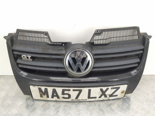 решетка радиатора Volkswagen Golf 5 поколение 2007, 1K5853651
