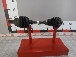 полуось передняя правая (приводной вал, ШРУС) Mercedes-Benz C-Класс W204/S204/C204 [рестайлинг] 2011, 3.0 л., АКПП, седан, A2043305200