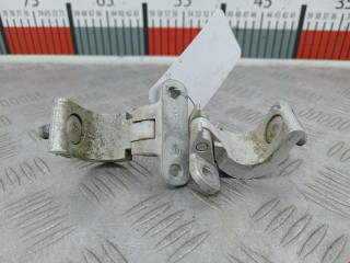 петля крышки багажника Volkswagen Golf 4 поколение 1998, 1.4 л., МКПП, хетчбэк 5 дв., 1J9827301