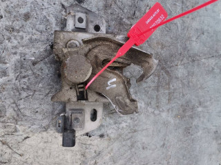 замок капота Volvo V50 1 поколение 2005, 2.0 л., D 4204 T, дизель, 6МКПП, универсал