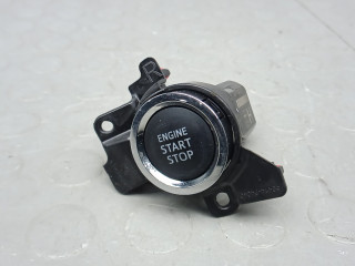 кнопка запуска двигателя Toyota C-HR 1 поколение AX10 2017, 1.2 л., бензин