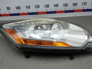 фара правая Ford Kuga 1 поколение 2009, 2.0 л., дизель, внедорожник 5 дв.