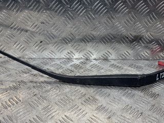 щеткодержатель (поводок стеклоочистителя, дворник) Mazda 6 GG 2004, 2.0 л., LF17, бензин, 5МКПП, седан