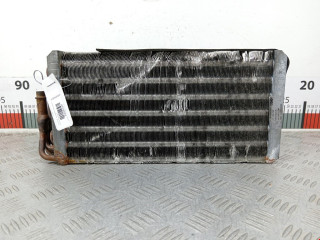 испаритель кондиционера Land Rover Defender 1 поколение 2000, 2.5 л., МКПП, внедорожник 5 дв.