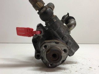 насос гидроусилителя руля Volkswagen Golf 4 поколение 2000, 1.4 л., бензин, 1J0422154B