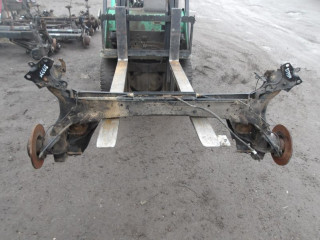 балка подвески задняя Renault Scenic 2 поколение 2004