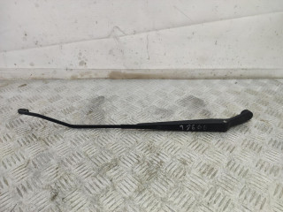 щеткодержатель (поводок стеклоочистителя, дворник) Opel Agila 1 поколение (A) 2000, 1.2 л., бензин, МКПП, минивэн