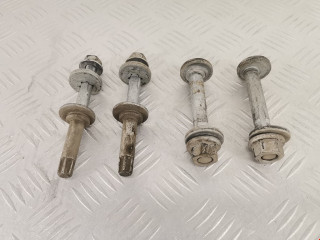 болт развальный BMW 2012, 2.0 л., АКПП, седан, 33306784983