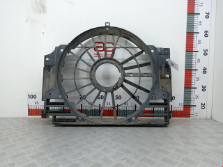 диффузор вентилятора BMW X5 E53 [рестайлинг] 2004, 4.4 л., АКПП, внедорожник 5 дв., 17111439108