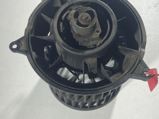 моторчик печки Ford Fusion 1 поколение 2004, хетчбэк 5 дв.