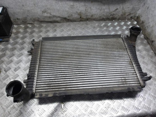 интеркулер Volkswagen Passat B6 2008, 2.0 л., дизель, МКПП, универсал, 3C0145803E