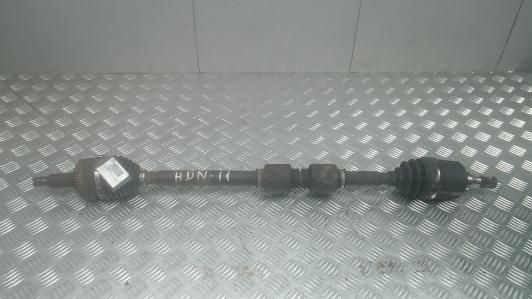 полуось передняя правая (приводной вал, ШРУС) Hyundai ix35 1 поколение 2011, 1.7 л., CRDi, дизель, МКПП, внедорожник 5 дв., 495012Y900 - фото №1