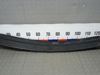 молдинг заднего бампера Land Rover Freelander 2 поколение 2006, 2.2 л., дизель, внедорожник 5 дв.