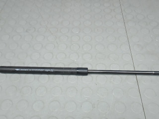 амортизатор крышки багажника (3-5 двери) Renault Megane 4 поколение 2016, 1.5 л., дизель